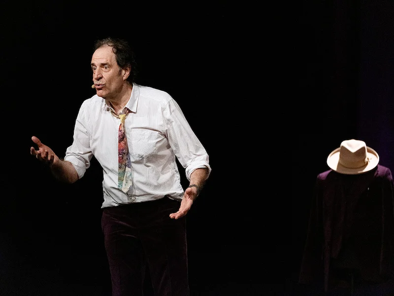 Helmfried von Lüttichau – „Weil´s raus muss“ – Das zweite Programm · Comedy